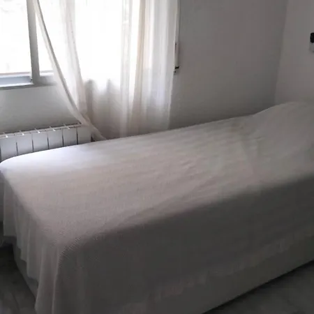 Beachfront Apartment With Private Parking Sant Pol De Mar Exterior photo